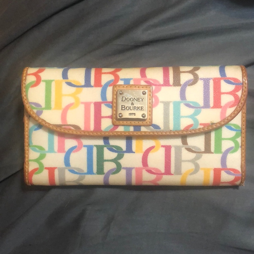 Dooney & Bourke wallet.